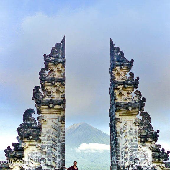 Heaven Gate Lempuyang Temple Tour Bali Driver Private Tour